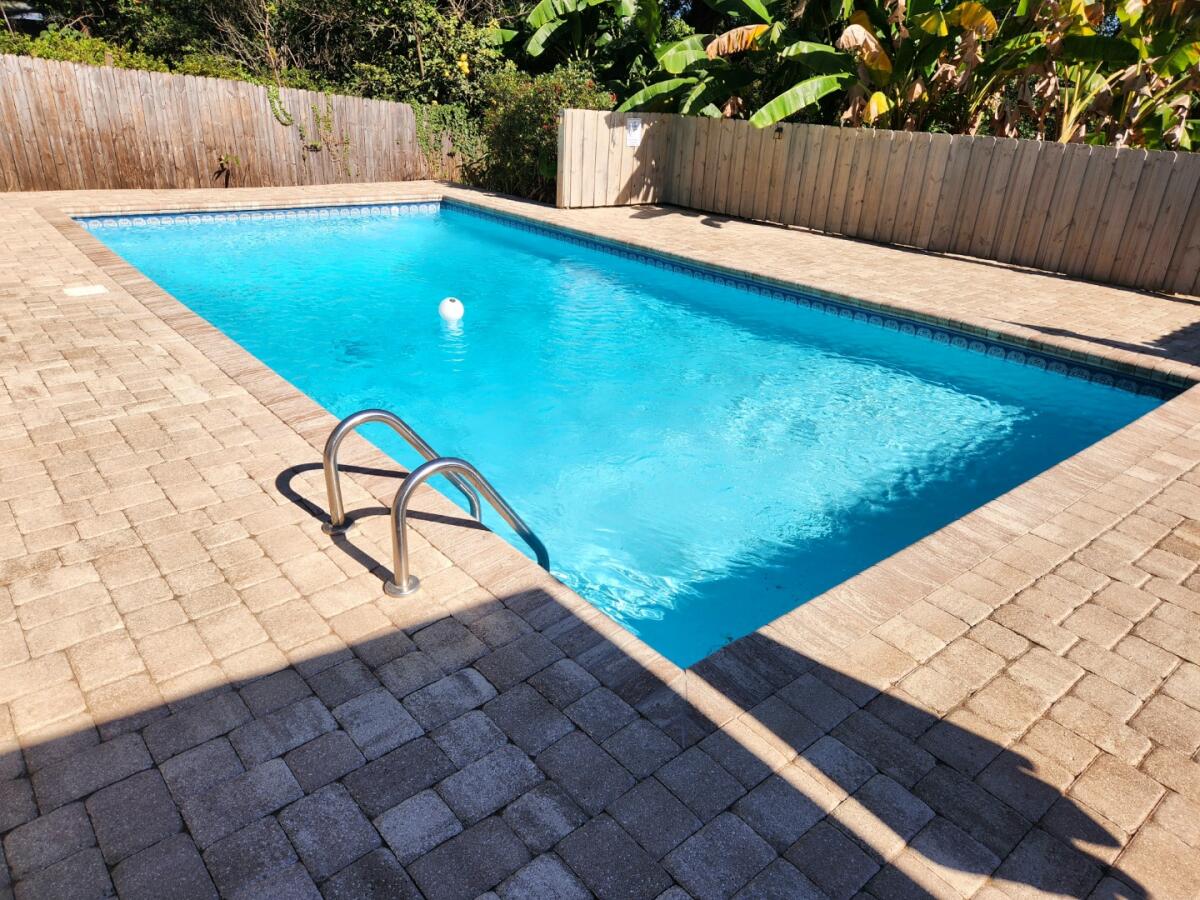 Pool Deck Pavers